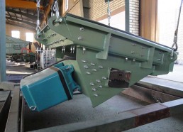 Vibrating Feeder AVF