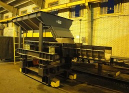 furnace discharge loader