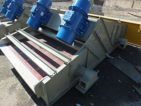 تحویل دهی سرند های خط کنسانتره پروژه سنگان شرکت سنگ آهن احیای سپاهان