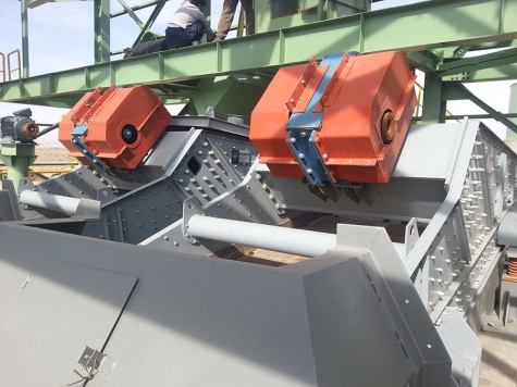 تحویل سرندهای اکساید پروژه مگامدول گل گهر سیرجان